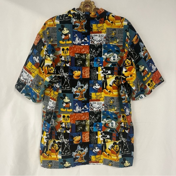 Disney Mickey All Over Print Short Sleeves Cabana Resort Shirt Men’s Medium - Picture 5 of 5